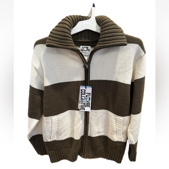 NWT Women’s Small Long-Sleeve Zip-Up Collared Cardigan from Future Collective™l - Picture 1 of 8